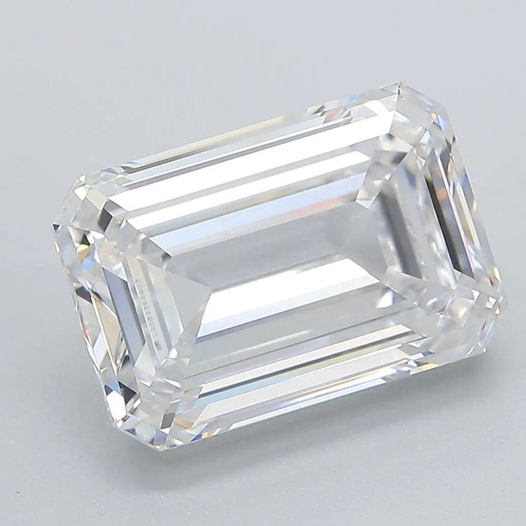 5.03 Carat Emerald Shaped E - VS1 Clarity IGI Certified Lab Grown Diamond