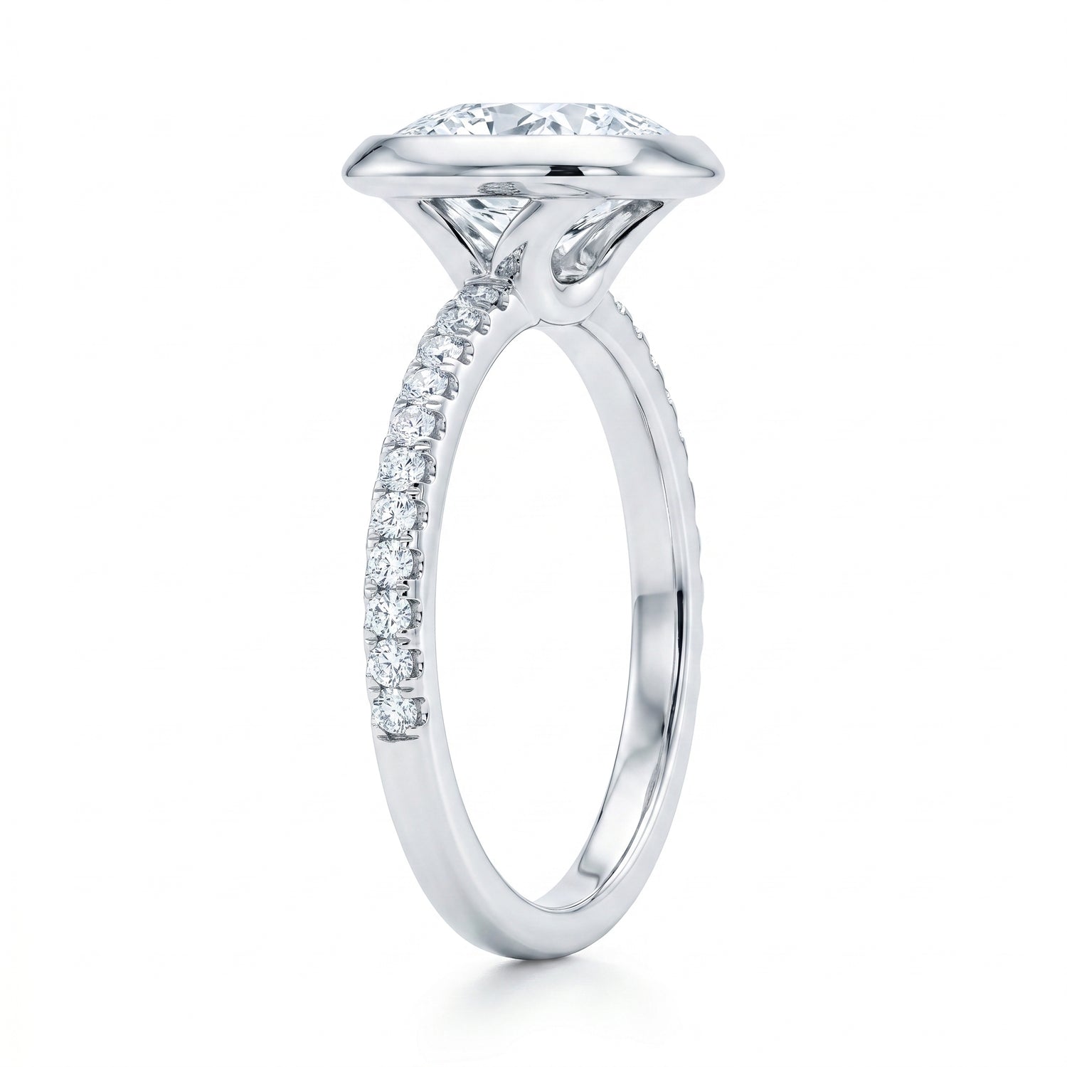 The Signature Bezel — Cushion