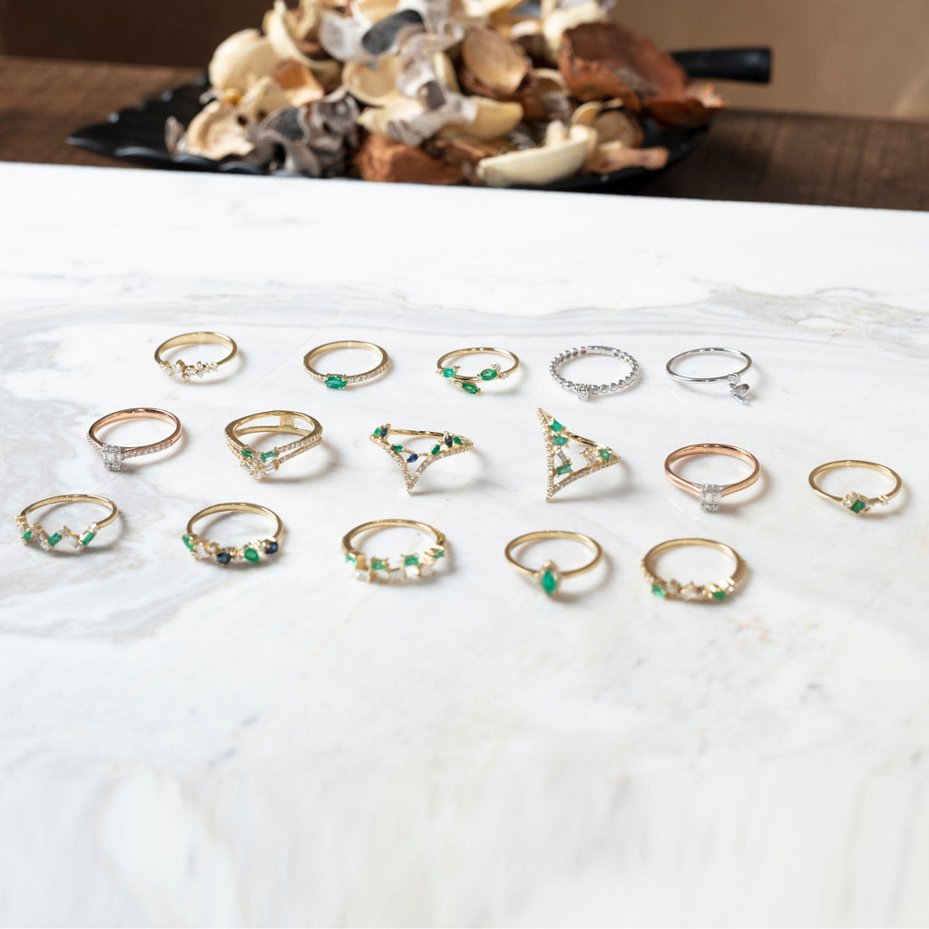 Baguette Diamond Stacking Ring / 14k Gold Baguette Round Diamond Wedding Band / Anniversary Gift / Bridal Engagement Promise Ring