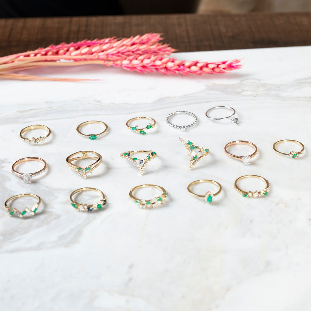 Baguette Diamond Stacking Ring / 14k Gold Baguette Round Diamond Wedding Band / Anniversary Gift / Bridal Engagement Promise Ring