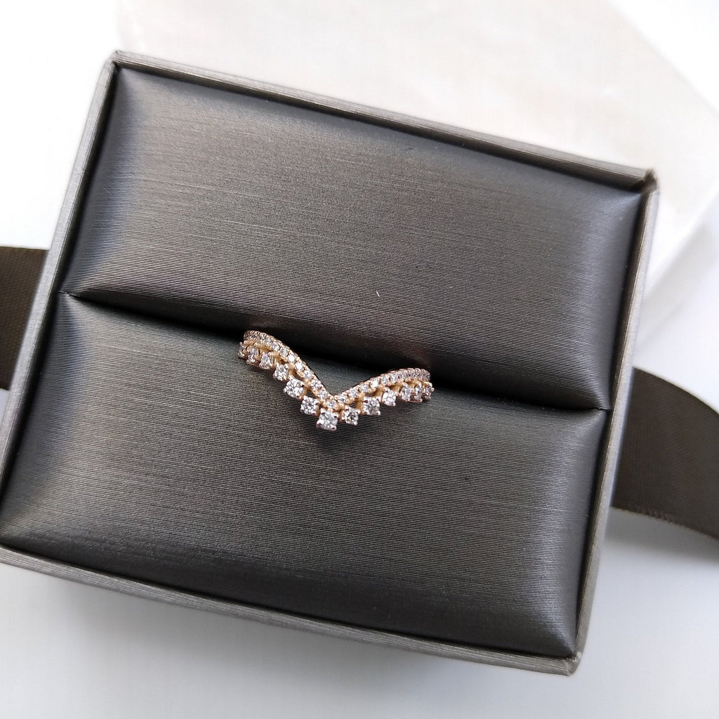 Curved Diamond Wedding Band