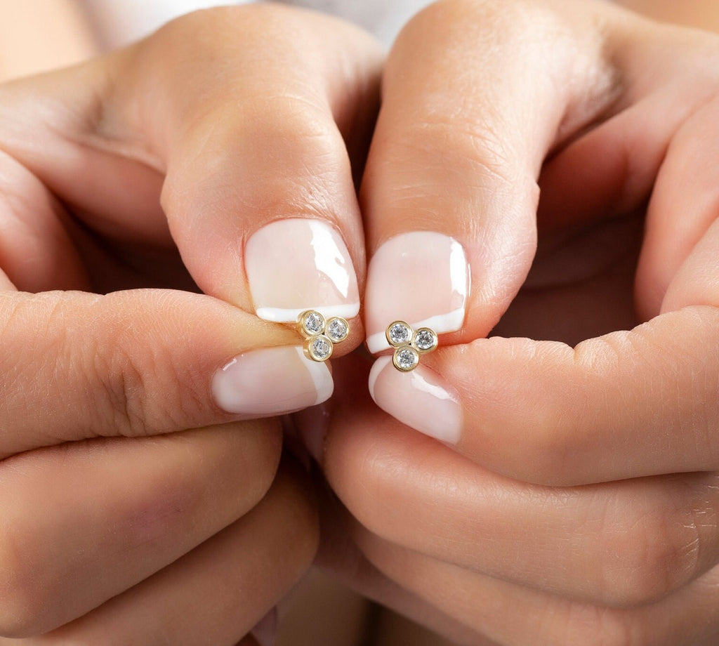 Trila Bezel Diamond Studs Earrings
