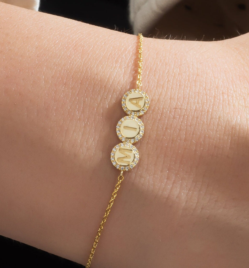 Diamond Name Bracelet / 14k Personalized Pave Disc Diamond Name Bracelet / Diamond Letter Bracelet / Birthday Gift / Diamond Gift Ideas