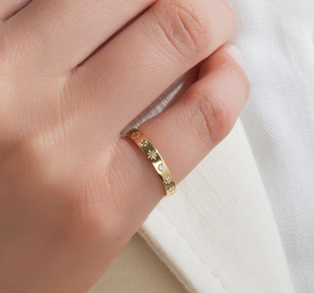 Diamond Eternity Wedding Band / 14k Gold Engraved Star Diamond Stacking Ring / Stackable Ring / Anniversary Gift / Diamond Engagement Band