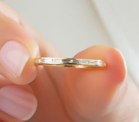 Channel Set Baguette Diamond Wedding Band / 14k Gold Baguette Diamond Wedding Ring / Baguette Diamond Ring / Stack Ring / Bridal Gift