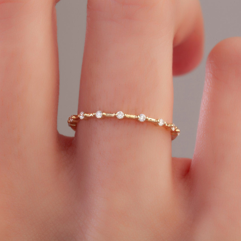 Diamond Stacking Ring / 14k Gold Round Diamond Wedding Band / Diamond Stacking Ring / Diamond Anniversary Gift / Diamond Birthday Gift