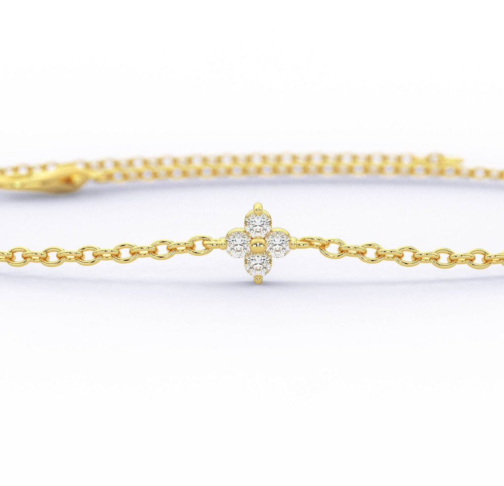 Diamond Clover Bracelet / Dainty Clover Bracelet / Graduation Gift / Anniversary Gift / Diamond Gift Idea