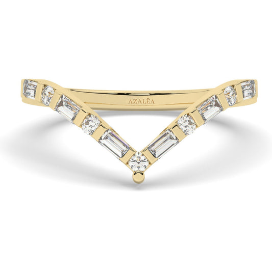 14k Gold Baguette Diamond Chevron Ring/ Curved Baguette Diamond Wedding Band / V Diamond Ring / Anniversary Promise Ring / Gift for Her