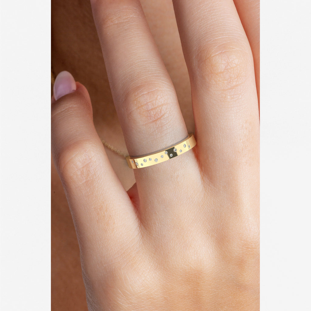 Diamond Wedding Band / 14k Gold Flush Round Diamond Stacking Ring / Stacking Ring / Surface Setting / Anniversary Gift / Diamond Engagement