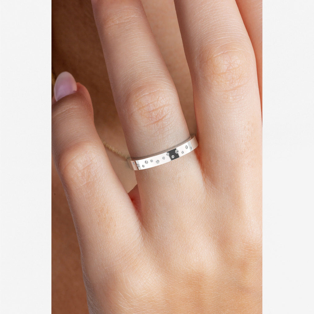 Diamond Wedding Band / 14k Gold Flush Round Diamond Stacking Ring / Stacking Ring / Surface Setting / Anniversary Gift / Diamond Engagement