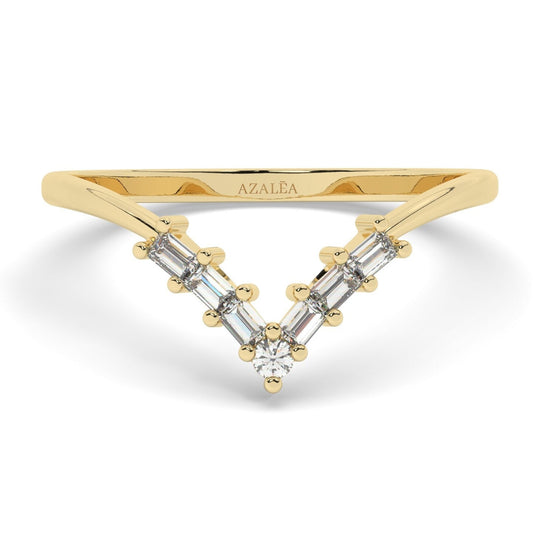 Curved Baguette Diamond Wedding Band / 14k Gold Baguette Diamond Chevron Ring / V Shape Diamond Wedding Band / Diamond Anniversary Ring