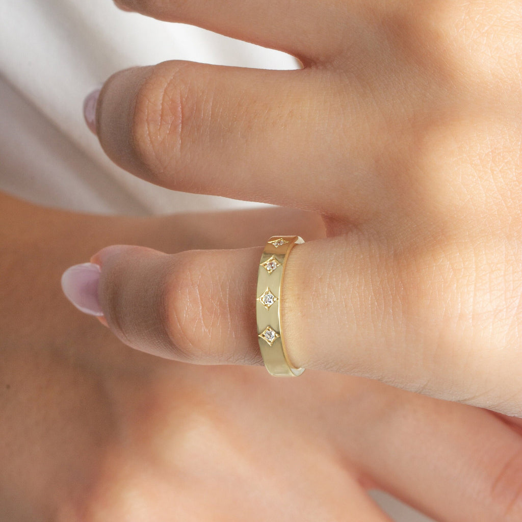 Diamond Eternity Wedding Band / 14k Gold Engraved Diamond Stacking Ring / Round Diamond Prong Stackable Ring / Anniversary Gift Ideas