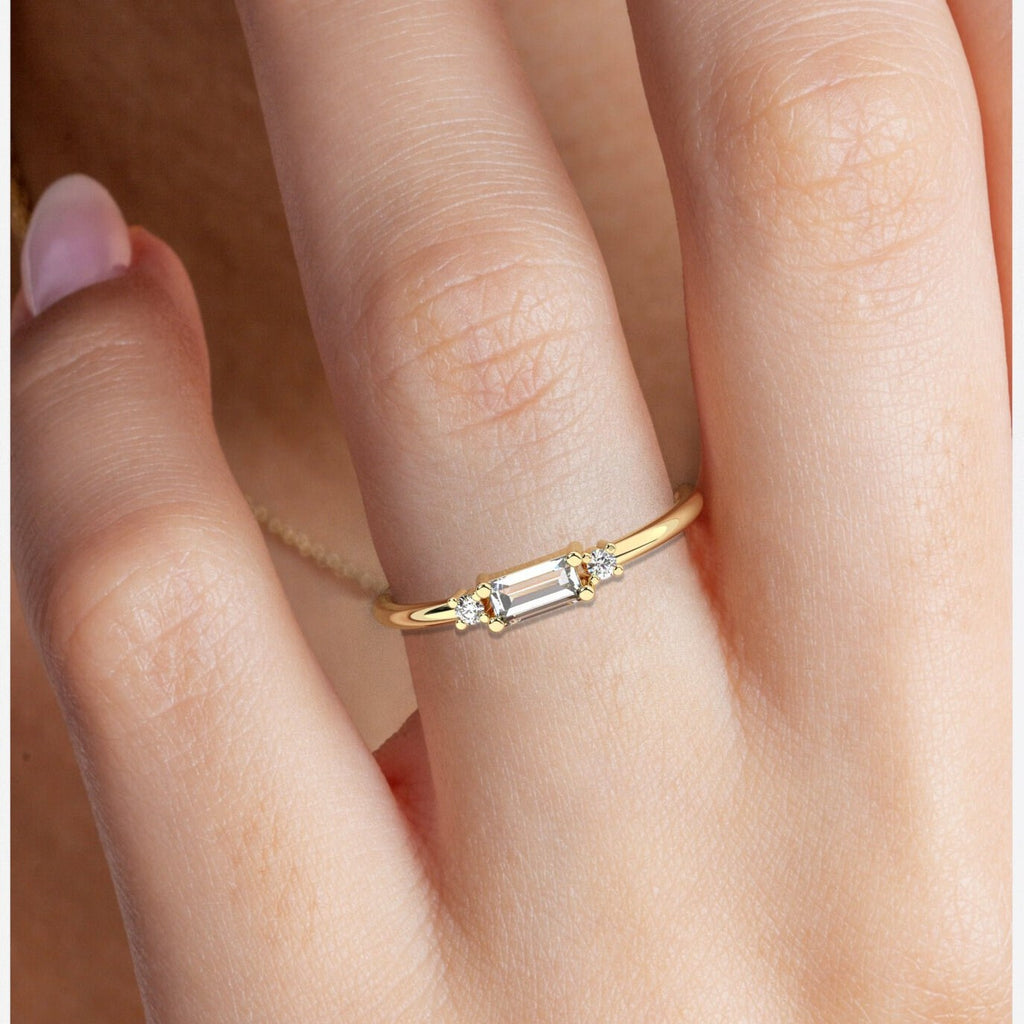 Baguette Diamond Stacking Ring / 0.35 CT 14k Gold Baguette Diamond Wedding Ring / Anniversary Gift / Engagement Ring/ Diamond Gift Idea