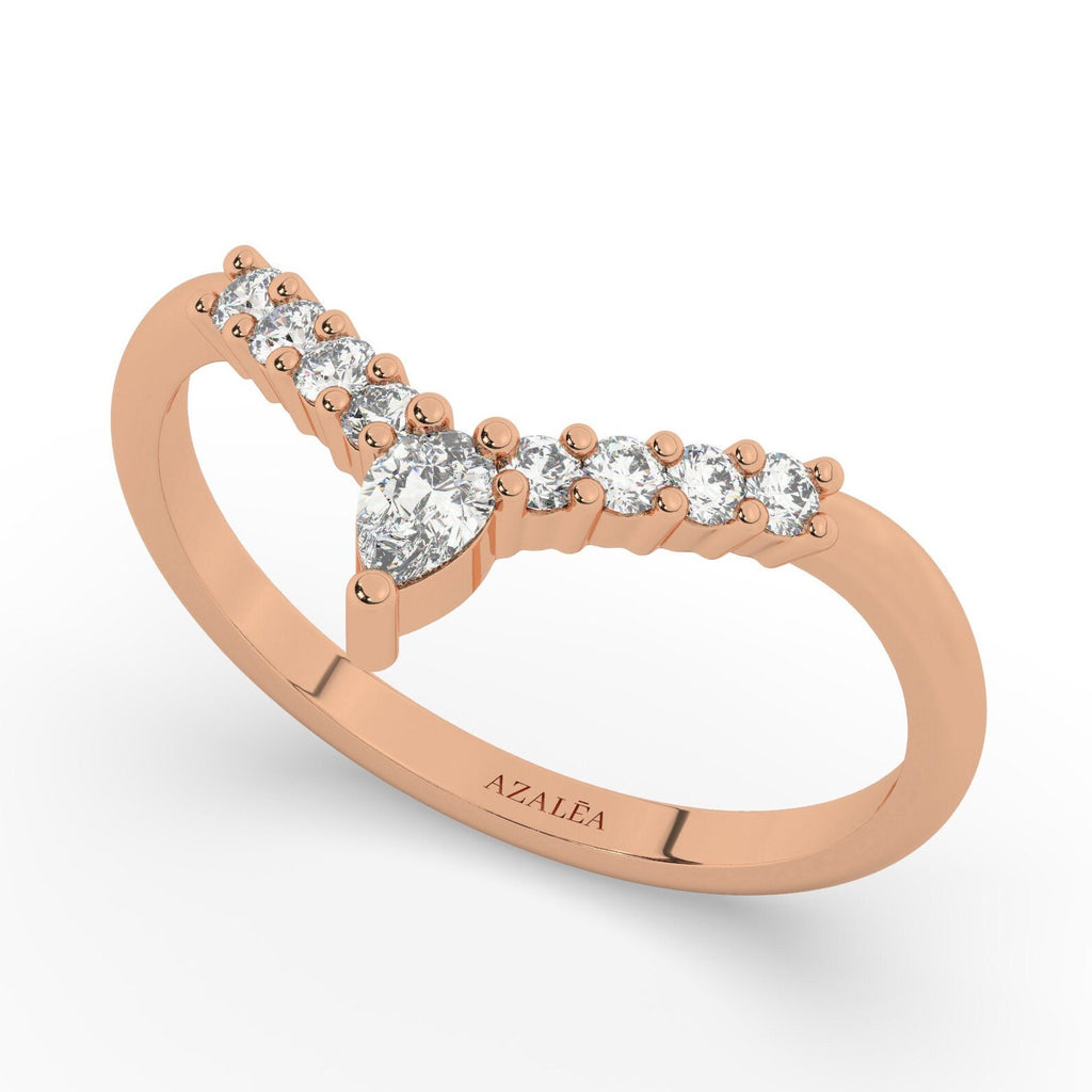 Pear Diamond Wedding Band / 14k Gold Round and Pear Diamond Wedding Band / Diamond Chevron Ring / Curved Diamond Stacking Ring