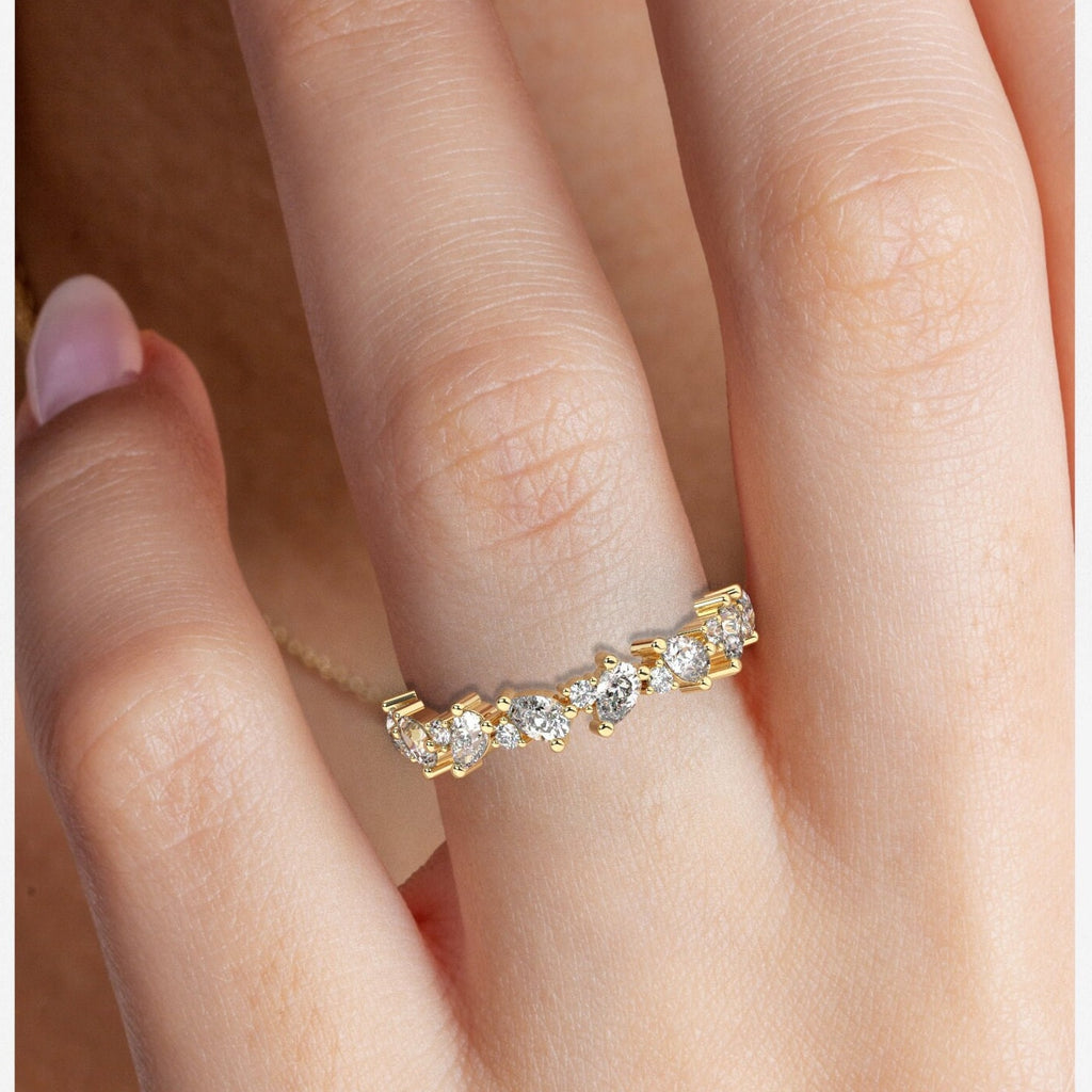 Pear and Round Diamond Alternating Wedding Band / 14k Gold Pear and Round Diamond Wedding Band / Engagement Ring /Pear Diamond Stacking Ring