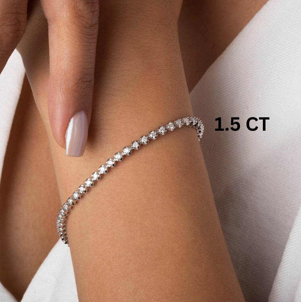 Crown Illusion Setting Diamond Tennis Bracelet