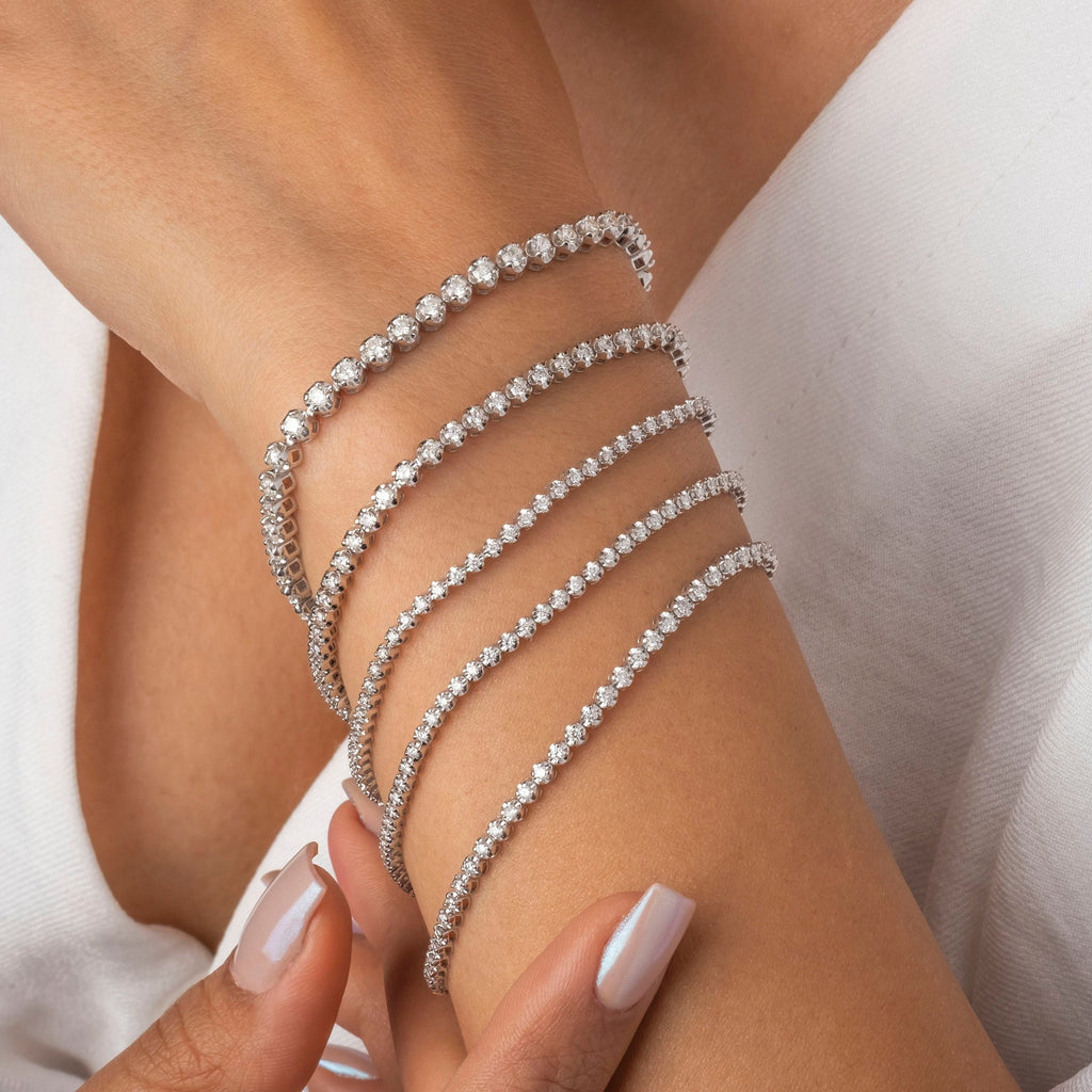 Crown Illusion Setting Diamond Tennis Bracelet