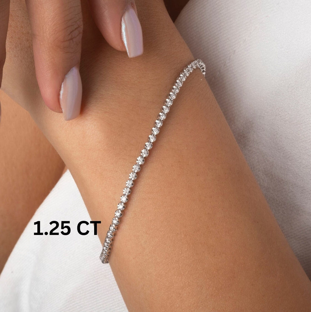 Crown Illusion Setting Diamond Tennis Bracelet