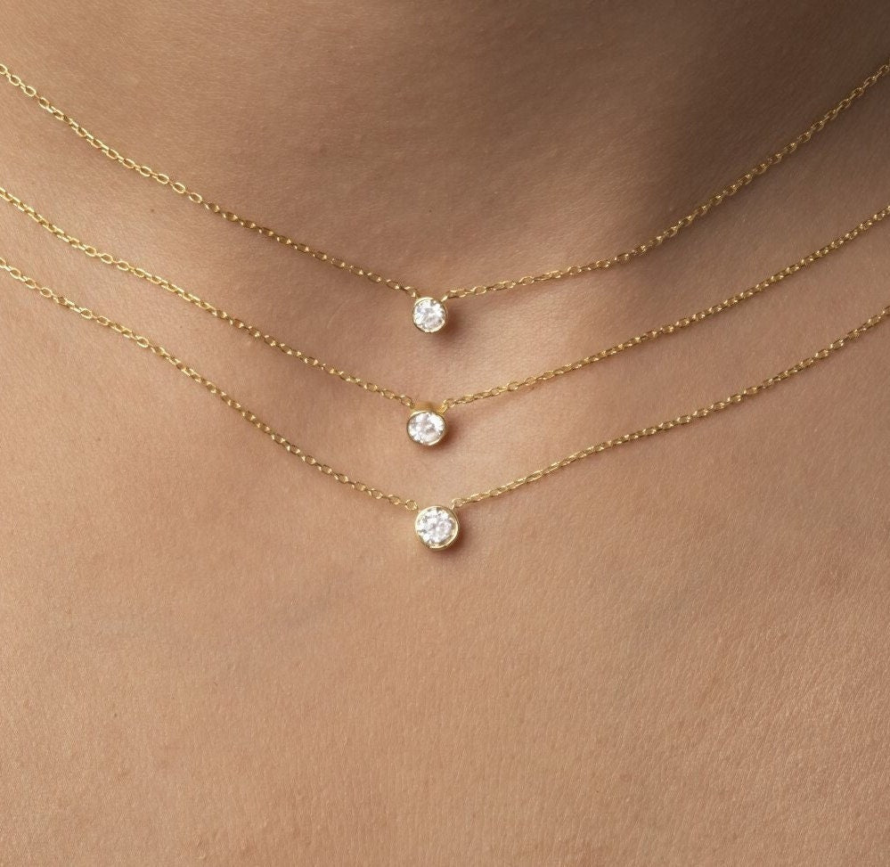 Bezel-Set Round Brilliant Cut Diamond Necklace