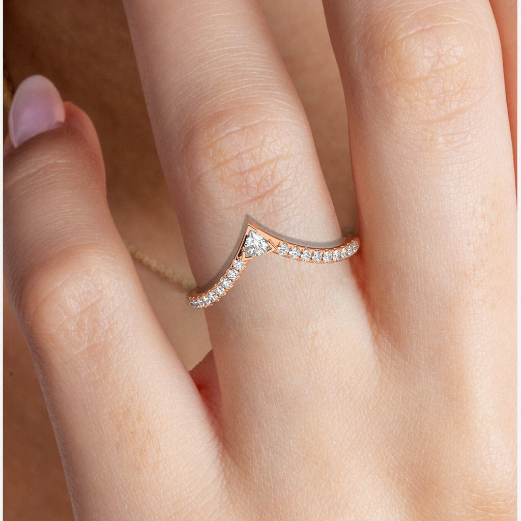 Curved Diamond Chevron Ring