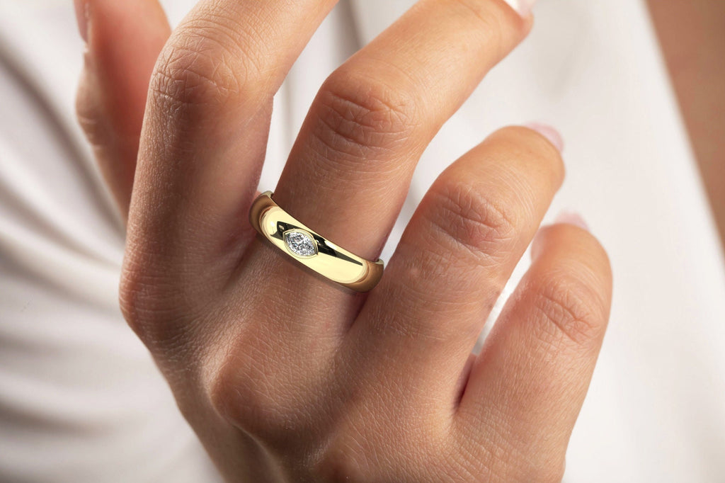 Diamond Bezel Stacking Ring / 14k Gold Marquise Diamond Wedding Band / Teardrop Engagement Ring / Diamond Wedding Band / Diamond Gift Idea