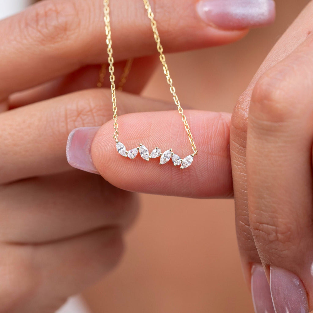Alternating Marquise and Pear Shape Diamond Bar Necklace