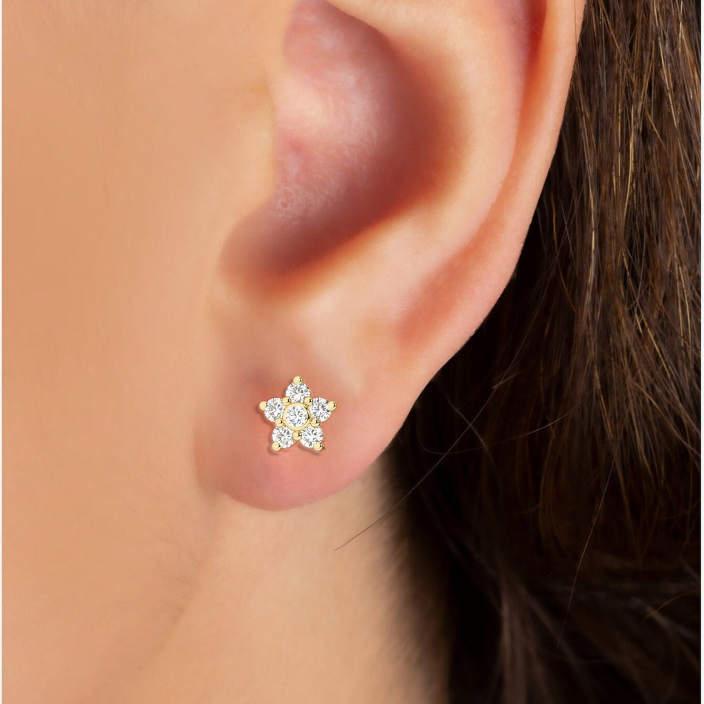 Diamond Flower Studs / 14k Gold Diamond Flower Stud Earrings / Diamond Studs Earrings / Graduation Gift / Birthday / Anniversary Gift