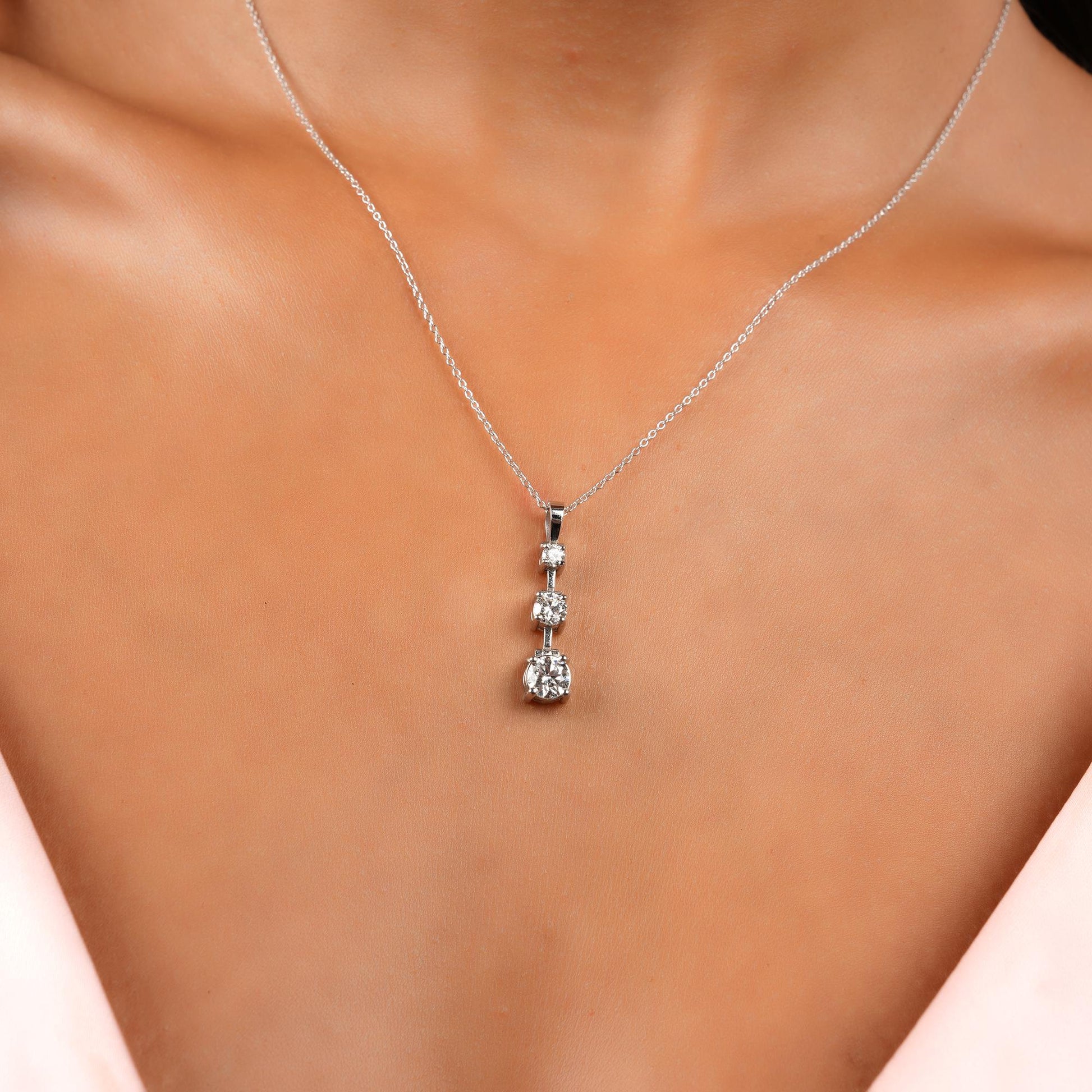 Dangling Tria Diamond Necklace / 14k Curved Graduated Trio Necklace / Diamond Statement Necklace / Gift for her / Dainty Diamond Necklace