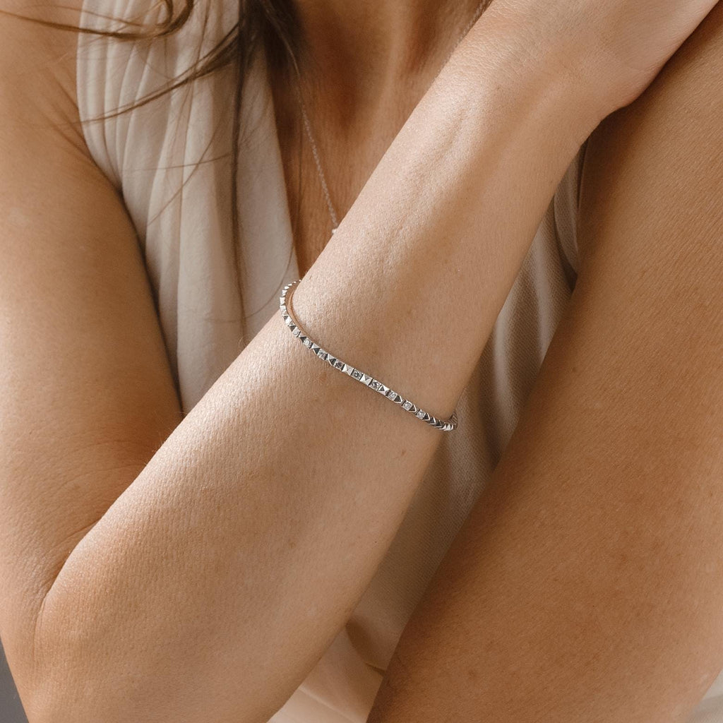 Pyramid Tennis Bracelet / 14k Gold and Diamond Elegant Bracelet / Anniversary Birthday Graduation Gift for her