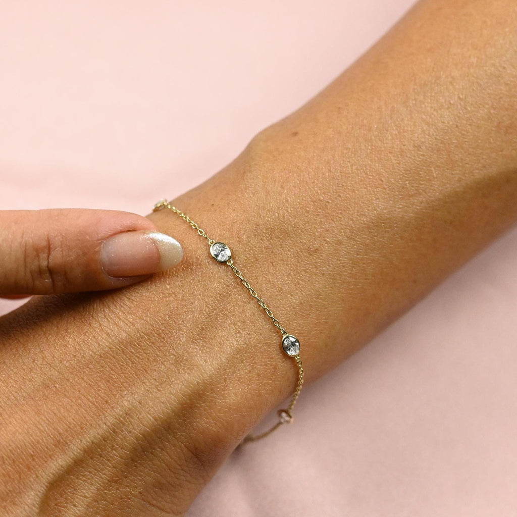 14k Gold Oval Diamond Station Bracelet: Natural or Lab Grown