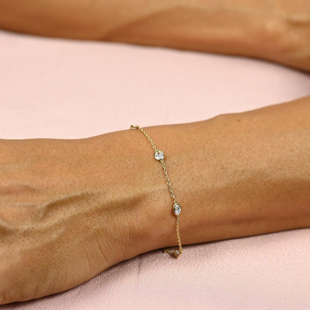 14k Gold Oval Diamond Station Bracelet: Natural or Lab Grown
