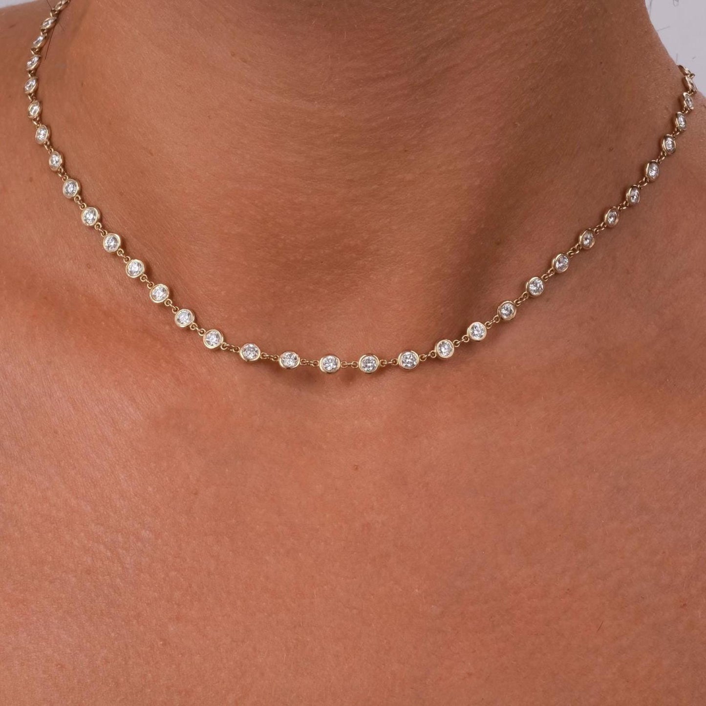 Diamond By the Yard Necklace / 14k Gold Bezel Set Station Necklace / Dainty Minimalistic Diamond Necklace / Layering Necklace