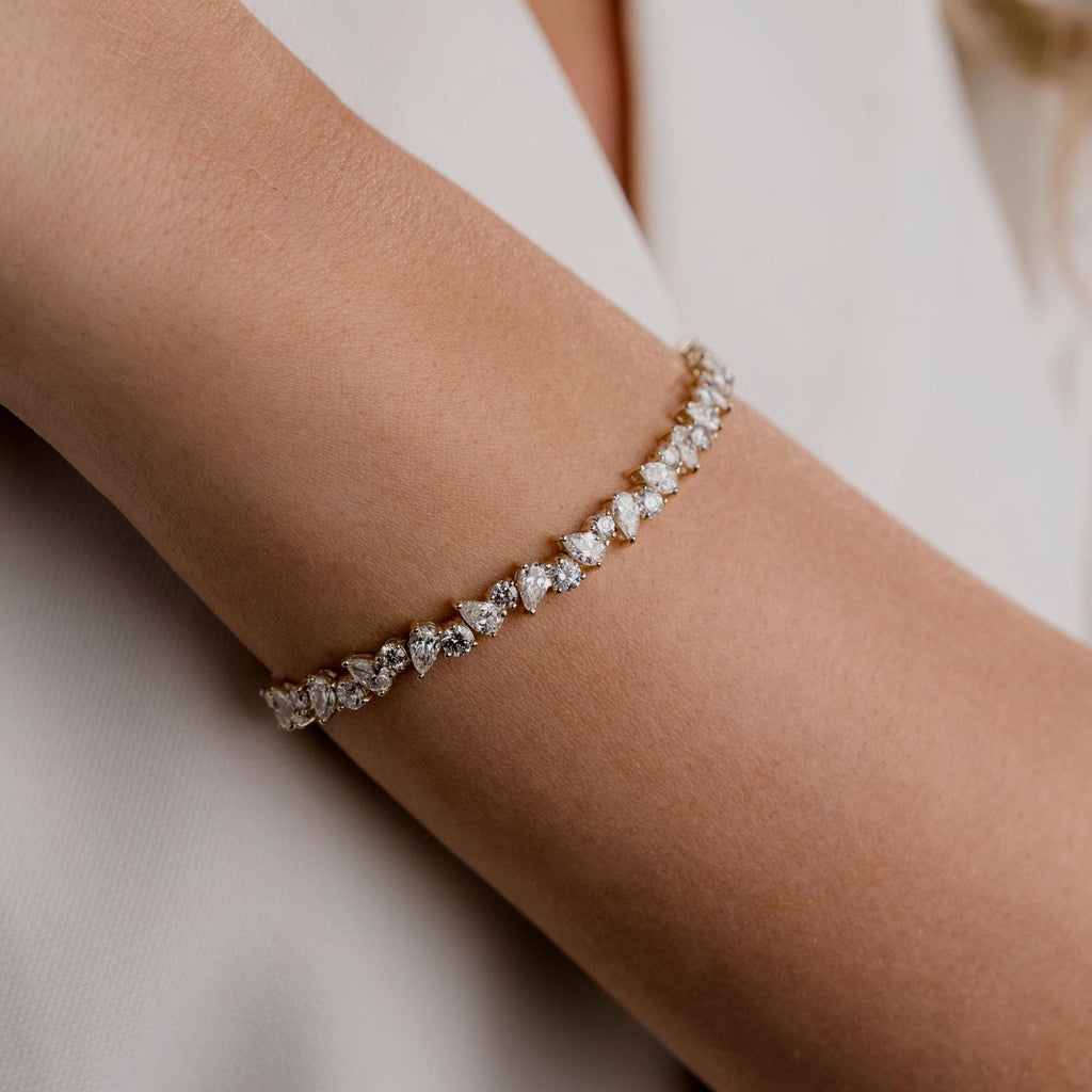 14k Gold Pear & Round Diamond Tennis Bracelet - IGI Certified
