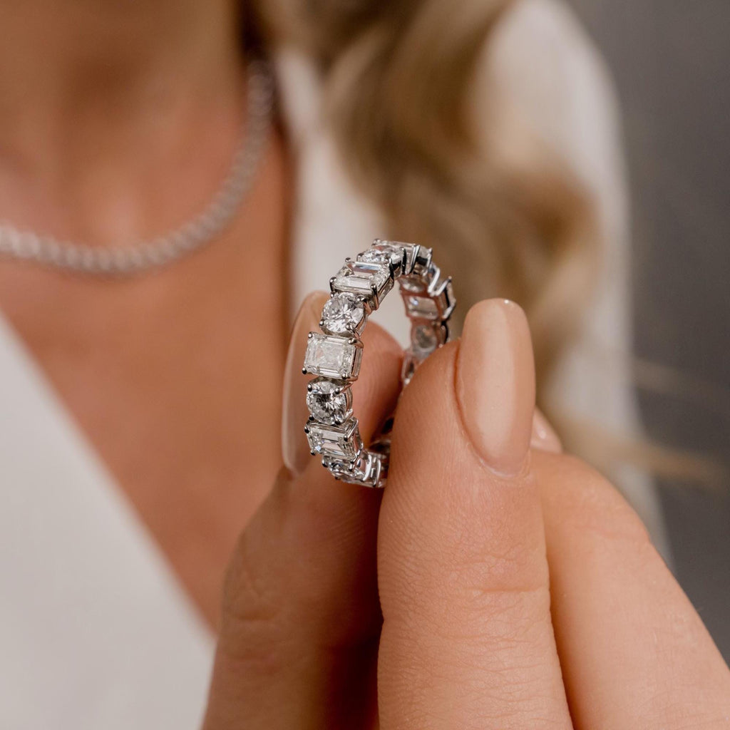 Emerald and Round Cut Diamond Full Eternity Wedding Band / 2.8 CTS Ct Prong Set Emerald Cut Eternity Ring / Diamond Wedding Ring