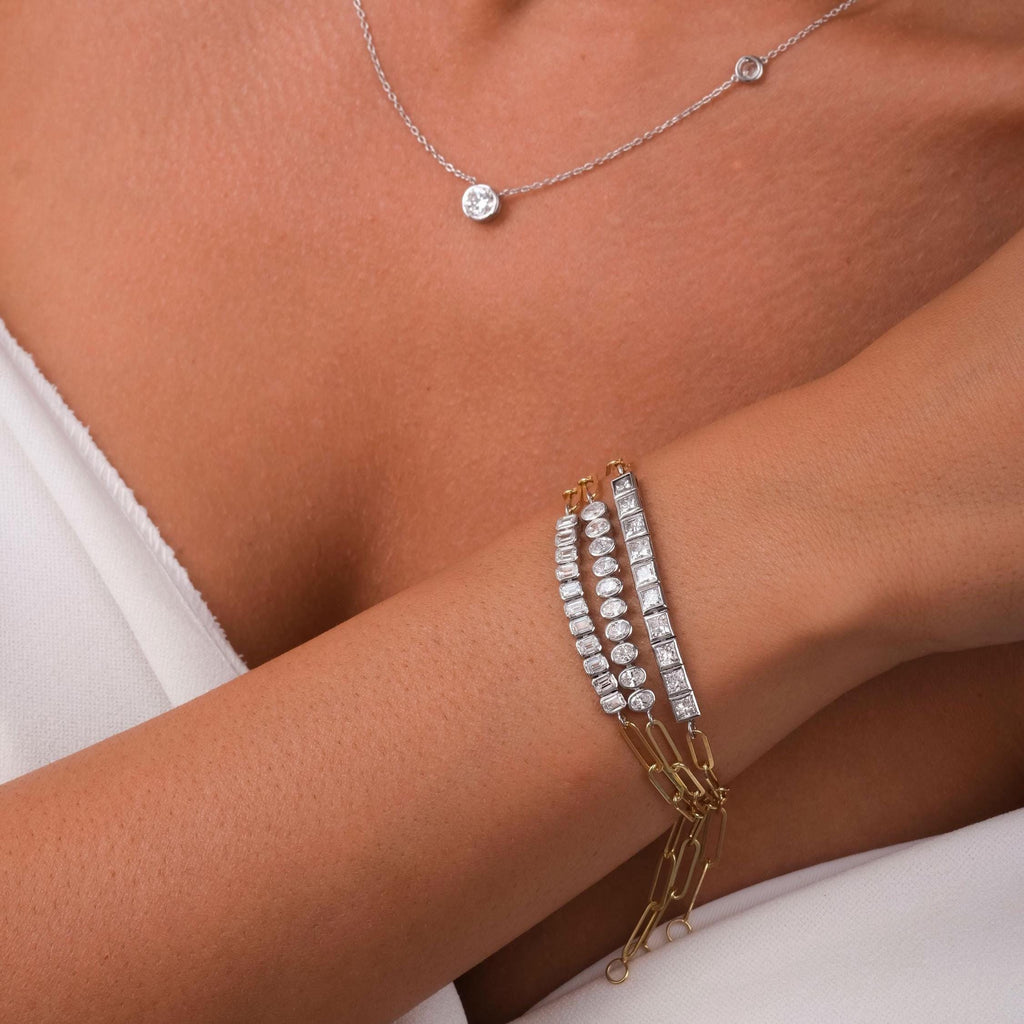 Diamond Paperclip Bracelet / 14k Gold Bezel Setting Emerald Cut Bracelet / Dainty and Elegant Diamond Bracelet