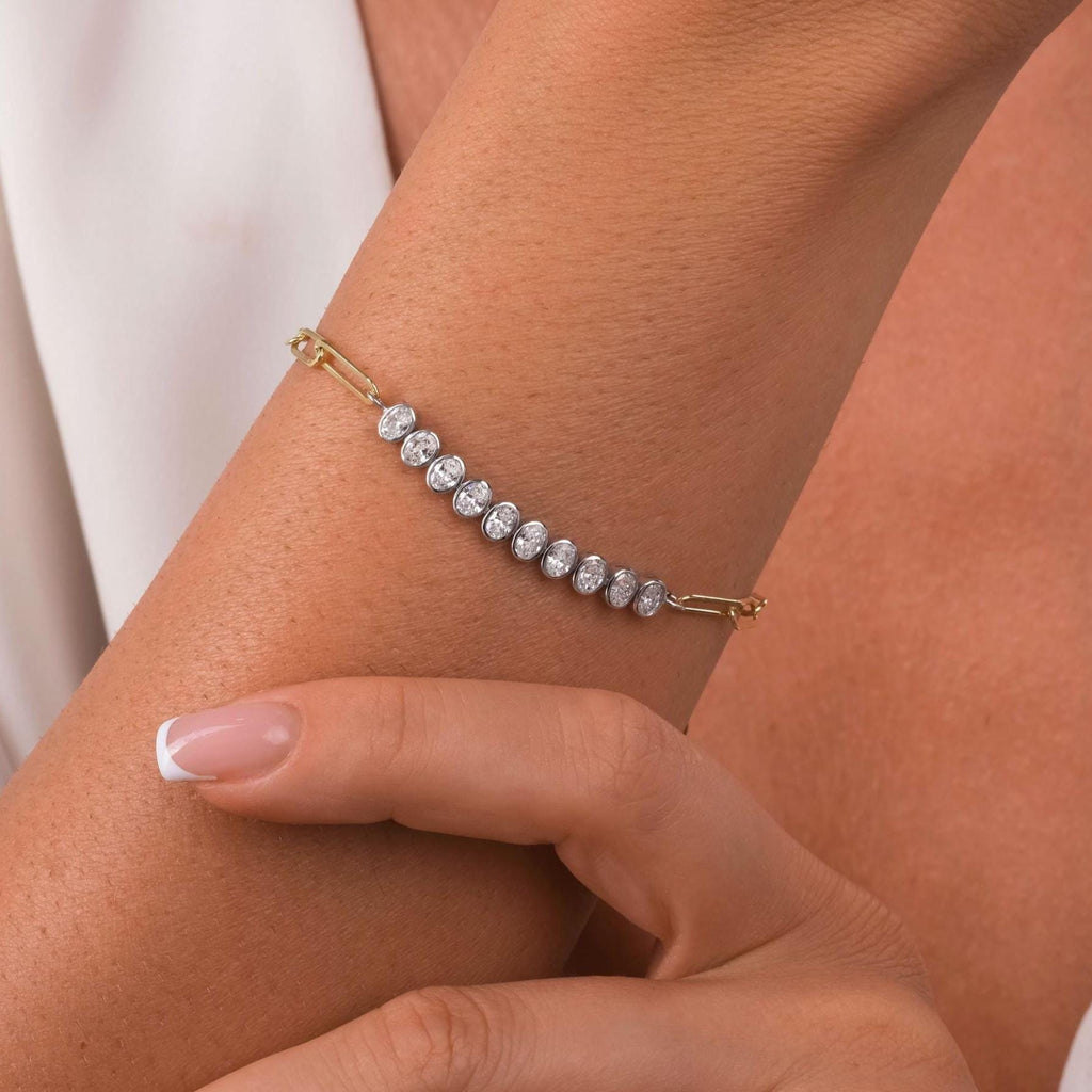 Diamond Paperclip Bracelet / 14k Gold Bezel Setting Oval Shape Diamond Bracelet / Dainty and Elegant Diamond Bracelet