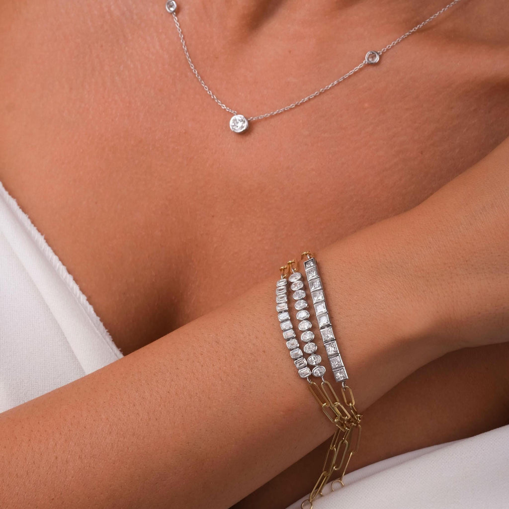 Diamond Paperclip Bracelet / 14k Gold Bezel Setting Oval Shape Diamond Bracelet / Dainty and Elegant Diamond Bracelet