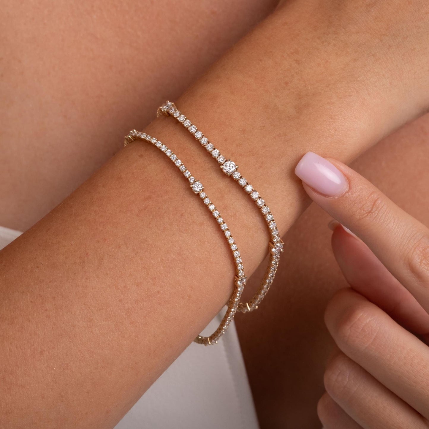 Diamond Station Tennis Bracelet / 14k Gold 4 Prong Setting Tennis Bracelet / Classic Tennis Bracelet / Lab and Natural Diamond Options