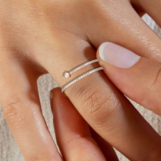 Spiral Round Diamond Ring