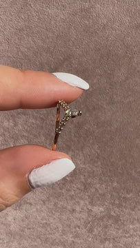 Pear Diamond Wedding Band / 14k Gold Round and Pear Diamond Wedding Band / Diamond Chevron Ring / Curved Diamond Stacking Ring