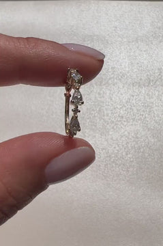 Pear Diamond Wedding Band / 14k Pear and Round Diamond Wedding Ring / Wedding Band / Stacking Ring / Diamond Bridal Gift Ideas