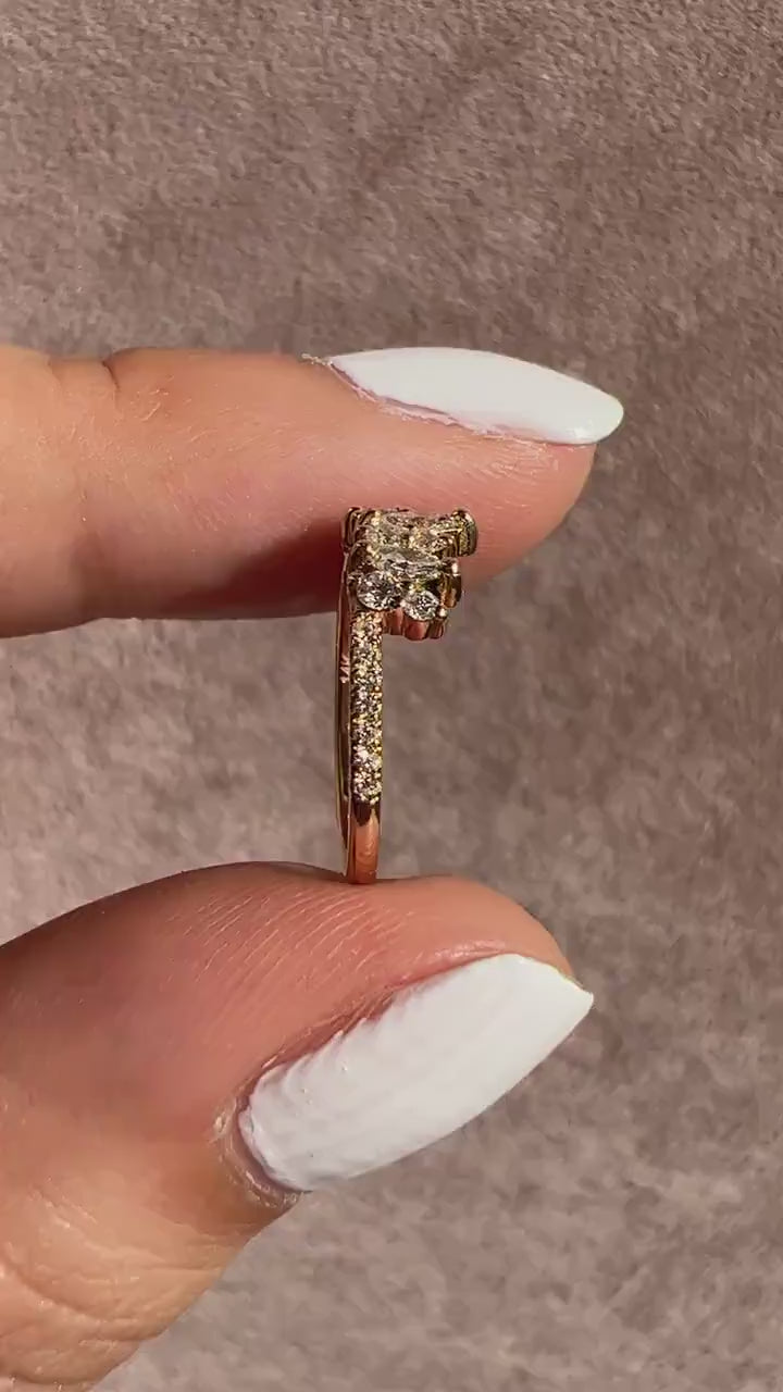 Curved Diamond Wedding Band / 14k Marquise and Round Diamond Wedding Ring / Stacking Ring / Diamond Bridal Gift Ideas