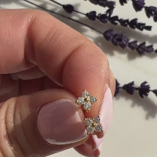 Diamond Flower Studs / 14k Gold and Diamond Clover Stud Earrings / Diamond Studs Earrings / Dainty Diamond Studs / Birthday Gift