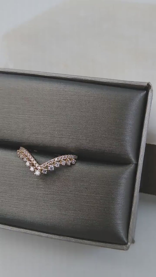 14k Gold Diamond Cluster Wedding Ring/ Curved Diamond Band  / Unique Design Contour Wedding Band / Engagement Birthday Anniversary Gift