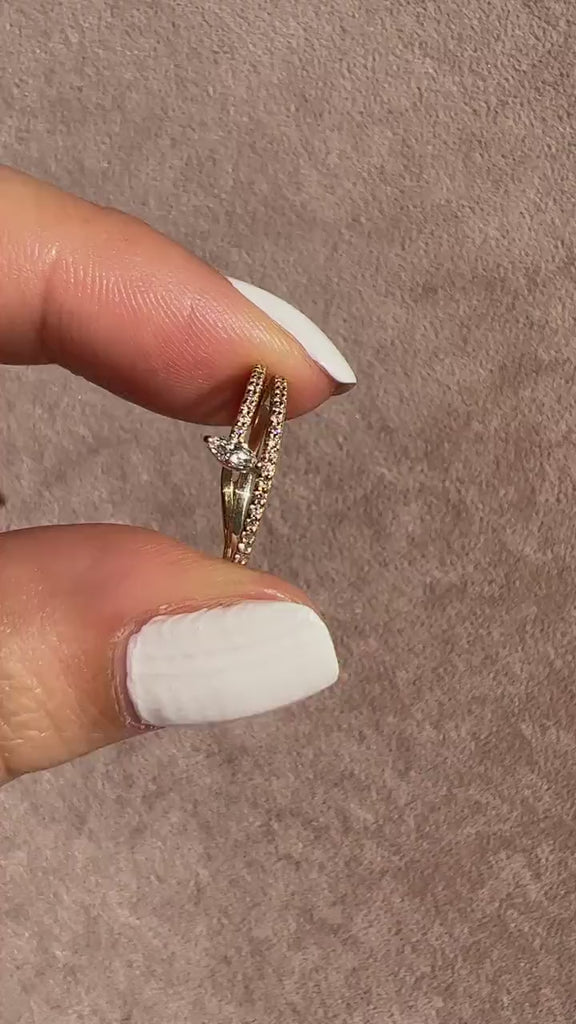 Marquise Diamond Spiral Stacking Ring / 14k Gold Minimalist Twist Ring / Anniversary Ring / Wedding Band / Stacking Ring / Birthday Gift