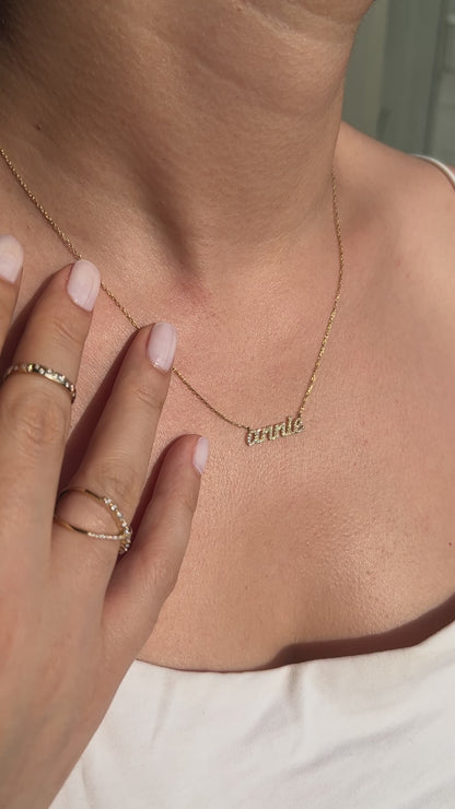 Emma Diamond Name Necklace