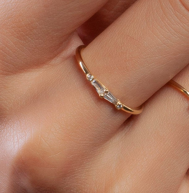 Tapered Baguette Diamond Band