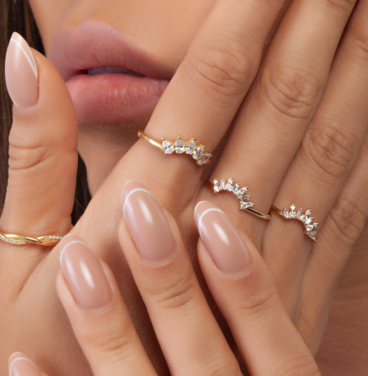 Gold Baguette and Round Diamond Wedding Ring