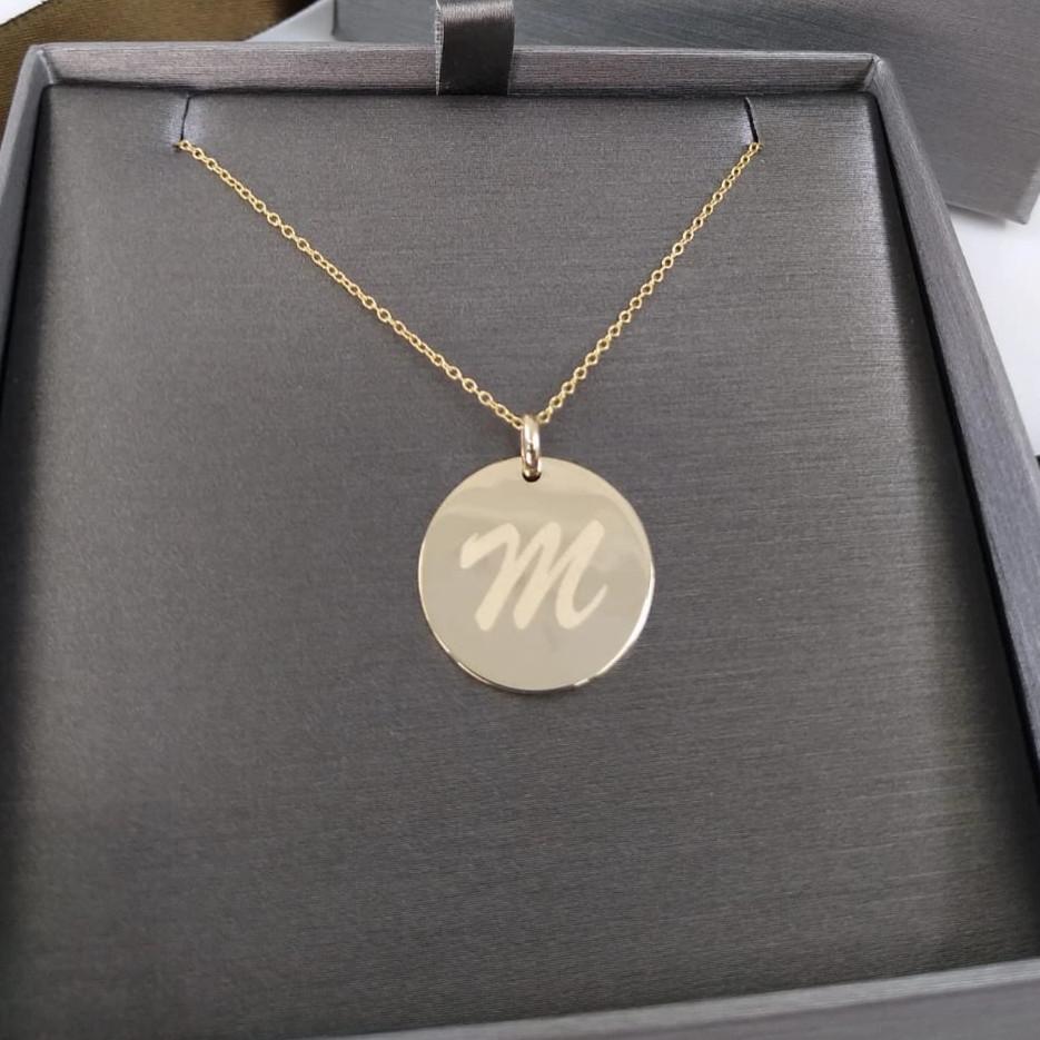 Disc Pendant Necklace