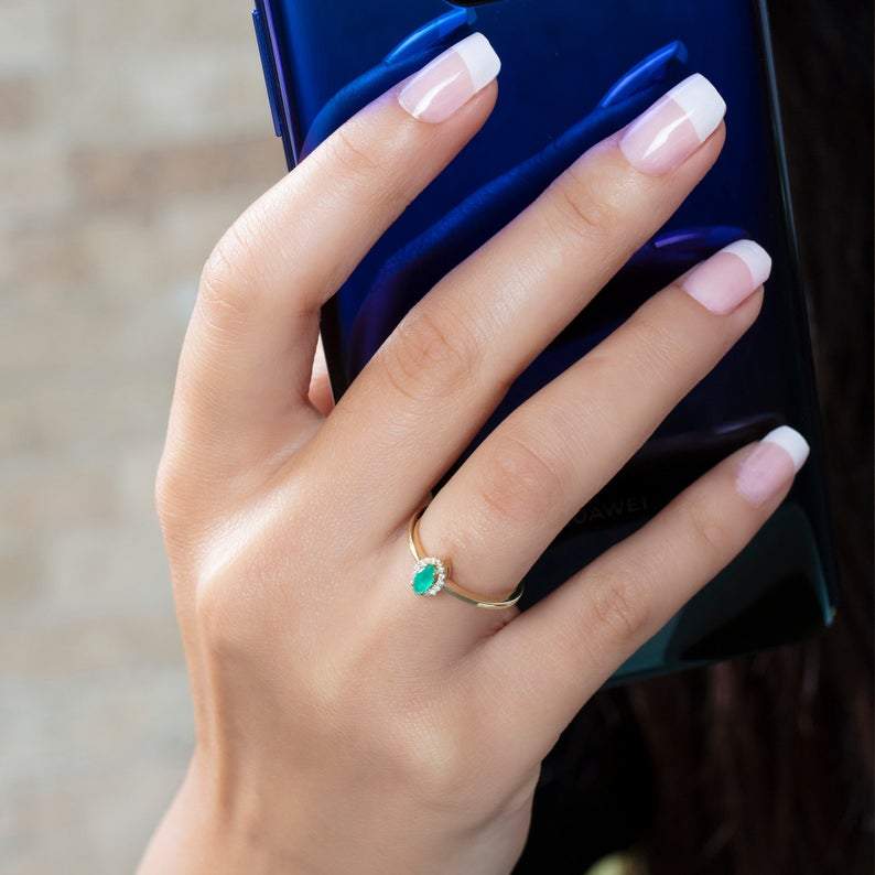 Floating Emerald Diamond Ring
